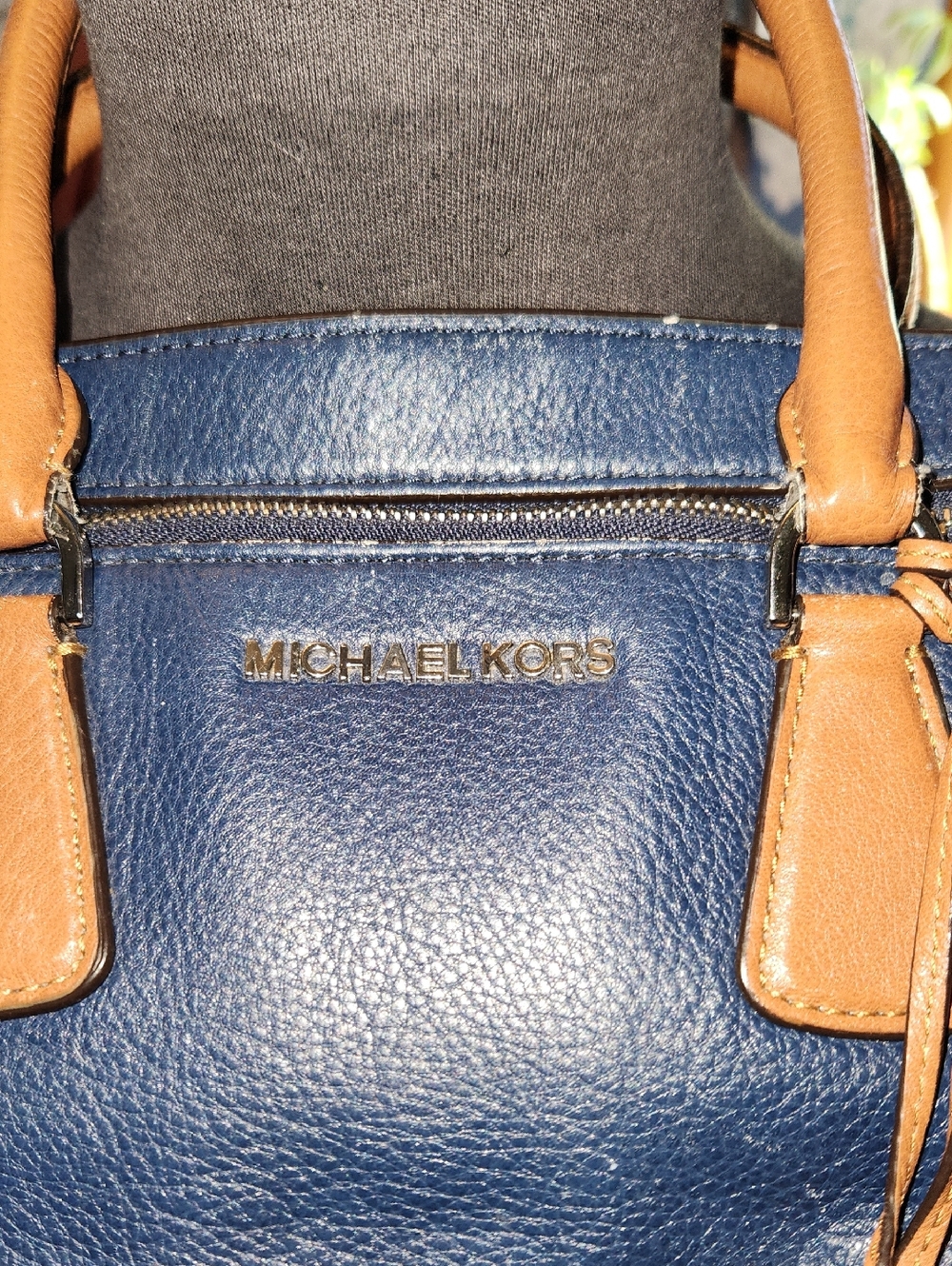 Leather Michael Kors Bag - Picture 2 of 12